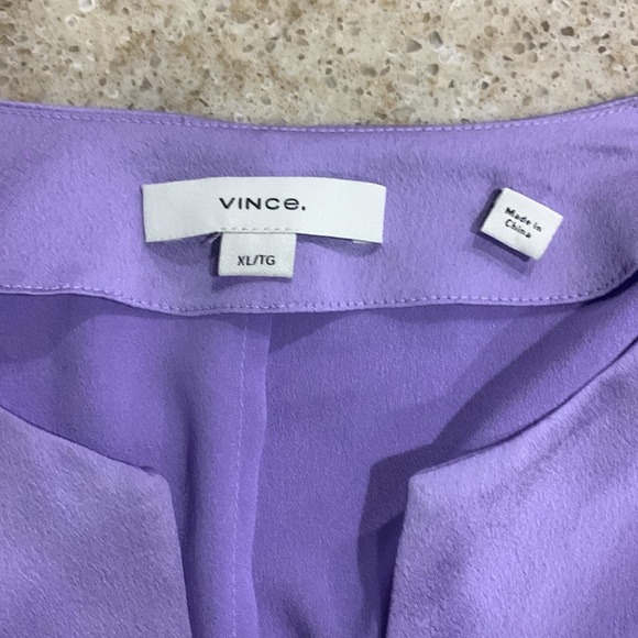 NWOT Vince Smocked Shoulder Long Sleeve Satin Blouse in Lily Stone Size XL - Picture 13 of 16